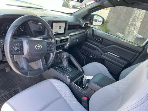 Certified 2026 Toyota Tacoma SR5 RWD image 20