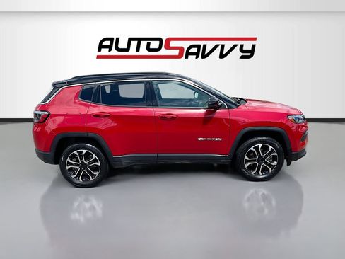 Used 2024 Jeep Compass Limited AWD/4WD image 8