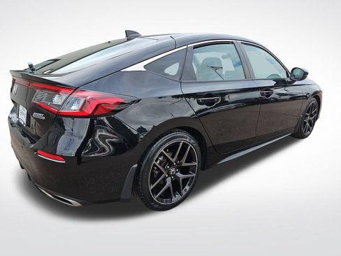 Used 2024 Honda Civic Sport Touring image 5