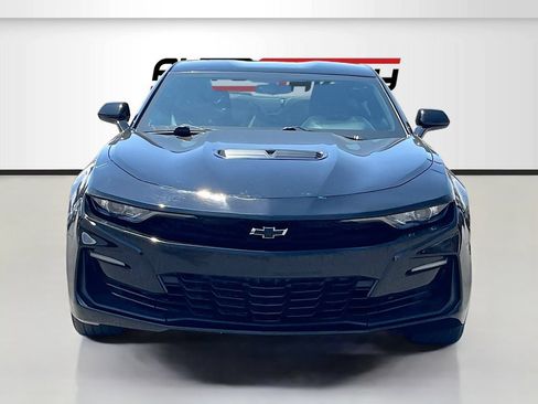 Used 2021 Chevrolet Camaro SS RWD image 2