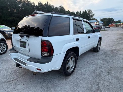 Used 2008 Chevrolet TrailBlazer 4WD image 3