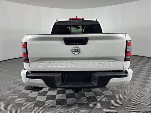 New 2026 Nissan Frontier SV w/ Tow Package image 9