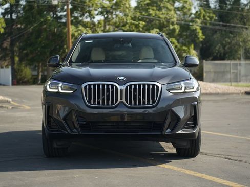 Used 2023 BMW X3 xDrive30i w/ M Sport Package AWD/4WD image 8