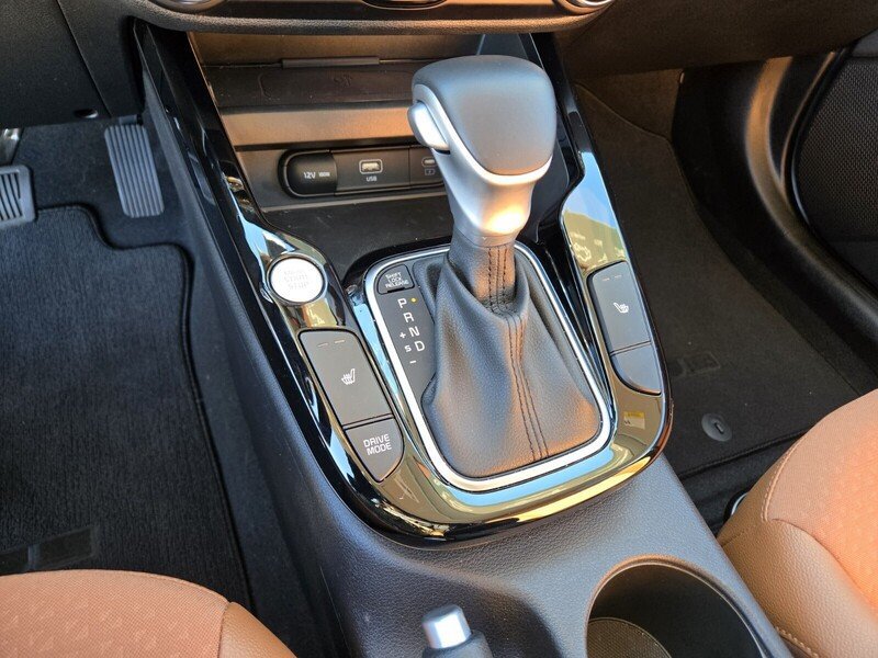 Certified 2025 Kia Soul EX FWD image 22