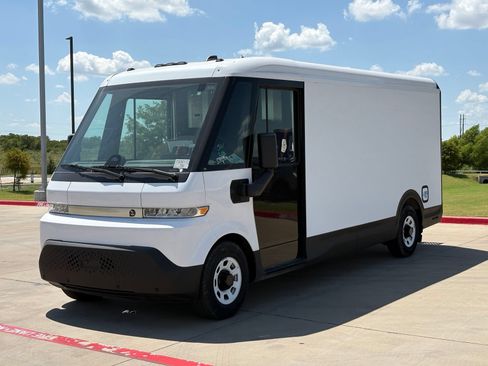 Used 2024 Chevrolet Brightdrop 600 w/ Commercial Equipment Package AWD/4WD image 3