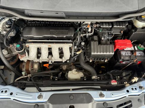 Used 2010 Honda Fit Sport image 23