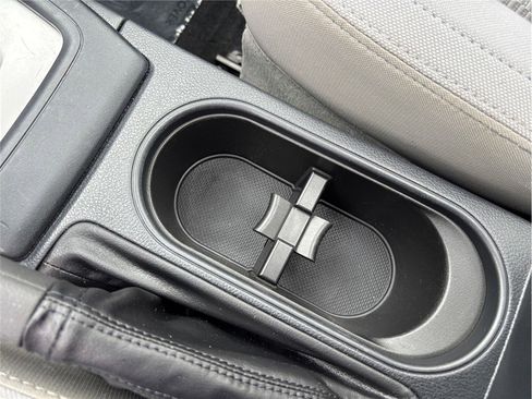 Used 2018 Subaru Forester 2.5i Premium image 29