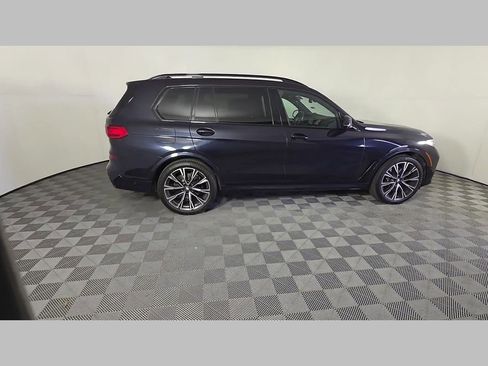 Used 2022 BMW X7 xDrive40i w/ M Sport Package image 37