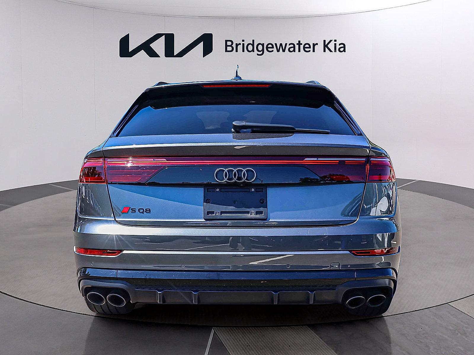Used 2024 Audi SQ8 Premium Plus w/ S Sport Package AWD/4WD image 5