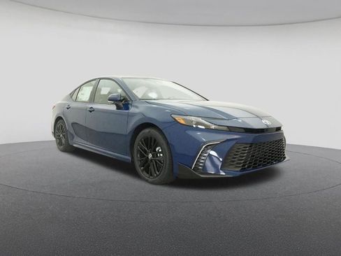 New 2026 Toyota Camry SE image 29