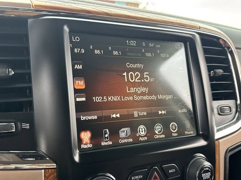 Used 2017 RAM 3500 Laramie Longhorn image 13