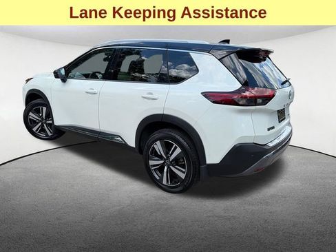 Used 2023 Nissan Rogue SL AWD/4WD image 7