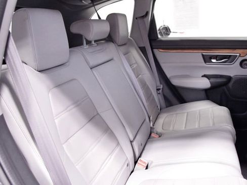 Used 2020 Honda CR-V Touring image 18