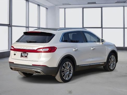 Used 2018 Lincoln MKX Reserve w/ Lincoln MKX Climate Package image 6
