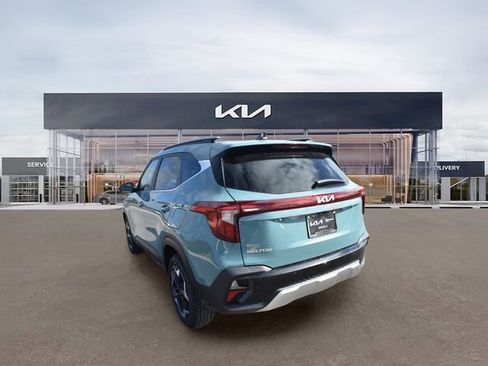 New 2026 Kia Seltos EX FWD image 6