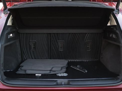 Used 2023 Buick Envision Essence w/ Sport Touring Package image 28