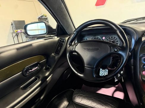 Used 2002 Aston Martin DB7 Vantage RWD image 14
