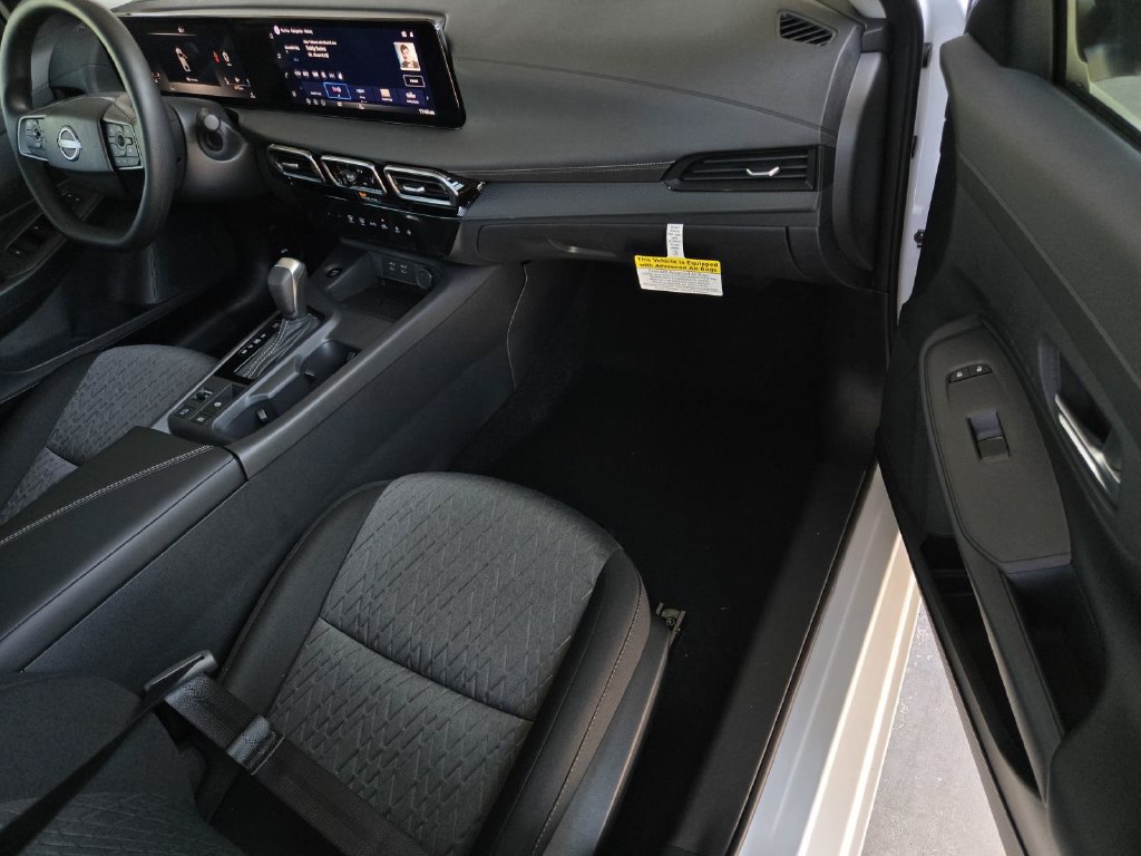 New 2027 Nissan Sentra SV w/ Floor Mat Package FWD image 7