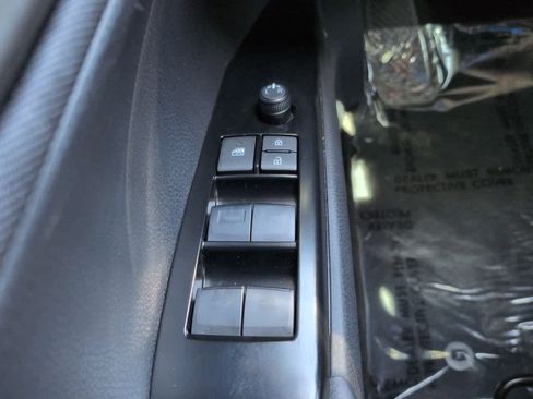 Used 2026 Toyota Camry LE AWD/4WD image 21