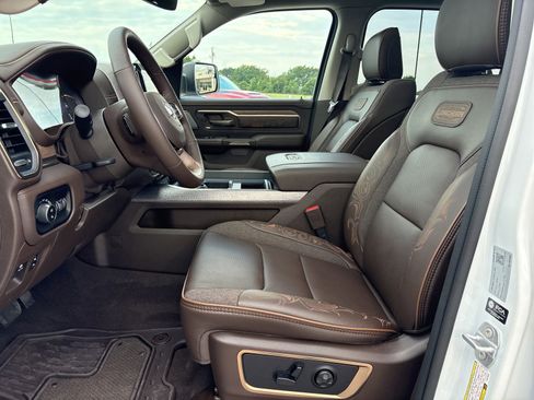 New 2026 RAM 1500 Limited AWD/4WD image 18