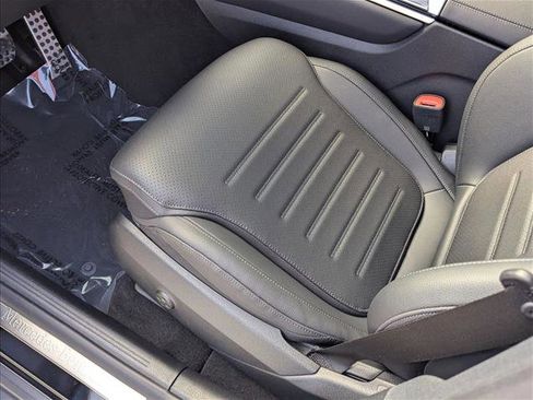 New 2026 Mercedes-Benz GLC 300 image 4