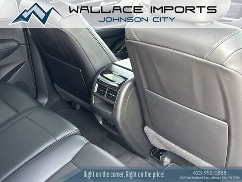 Used 2024 Cadillac XT5 Premium Luxury AWD/4WD image 41