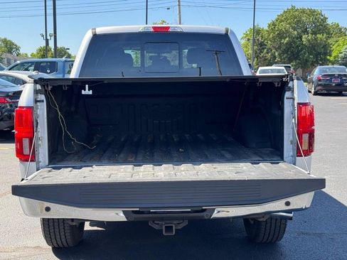 Used 2019 Ford F150 XLT w/ Equipment Group 302A Luxury AWD/4WD image 11