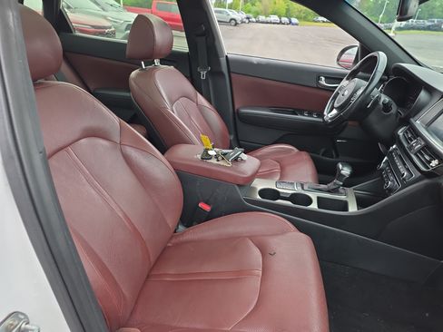 Used 2016 Kia Optima SX w/ Launch Edition Package FWD image 9