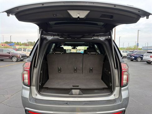 Used 2022 Chevrolet Tahoe LT w/ LT Signature Package AWD/4WD image 22