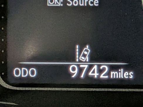 Used 2025 Lexus ES 350 w/ Premium Package FWD image 17