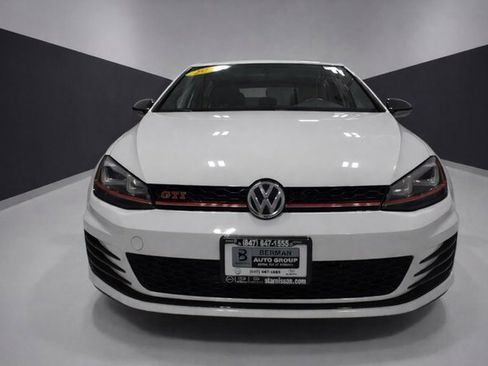 Used 2017 Volkswagen GTI Sport image 6