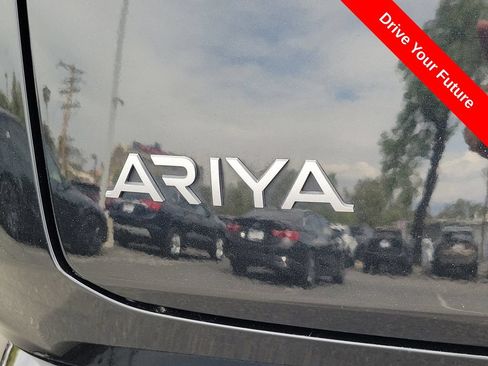 Used 2023 Nissan Ariya FWD image 29