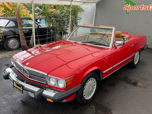 Used 1989 Mercedes-Benz 560 SL image 4