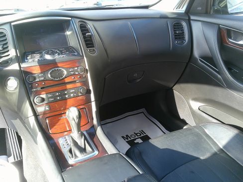 Used 2017 INFINITI QX50 AWD w/ Technology Package image 23