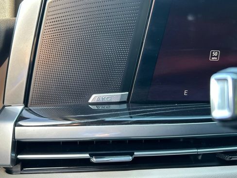 Used 2025 Cadillac Escalade Sport w/ LPO, Floor Liner Package AWD/4WD image 44