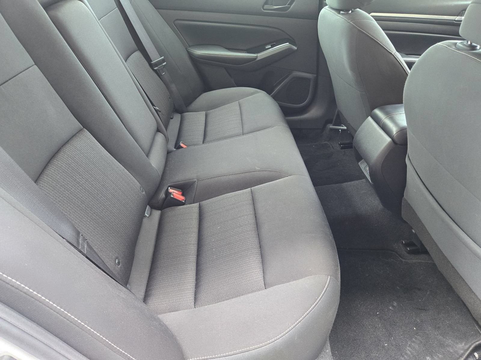 Used 2023 Nissan Altima 2.5 SV FWD image 30