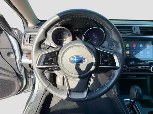 Used 2019 Subaru Outback 2.5i Limited w/ Popular Package #2 AWD/4WD image 40