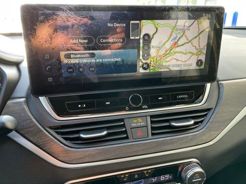 Used 2024 Nissan Altima 2.5 SL image 18