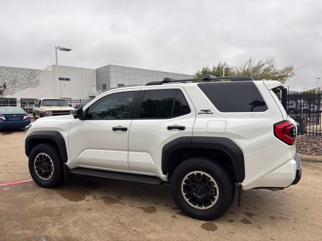 Used 2025 Toyota 4Runner TRD Off-Road Premium AWD/4WD image 8