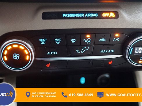 Used 2020 Ford Escape SE FWD image 24