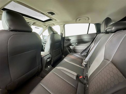 Used 2025 Subaru Crosstrek 2.5i Limited w/ Popular Package #4A image 4
