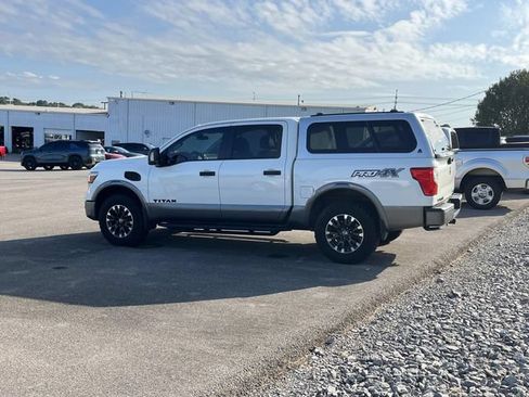 Used 2017 Nissan Titan PRO-4X AWD/4WD image 6