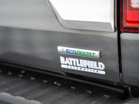 Used 2019 Ford F150 Platinum w/ Equipment Group 701A Luxury AWD/4WD image 10