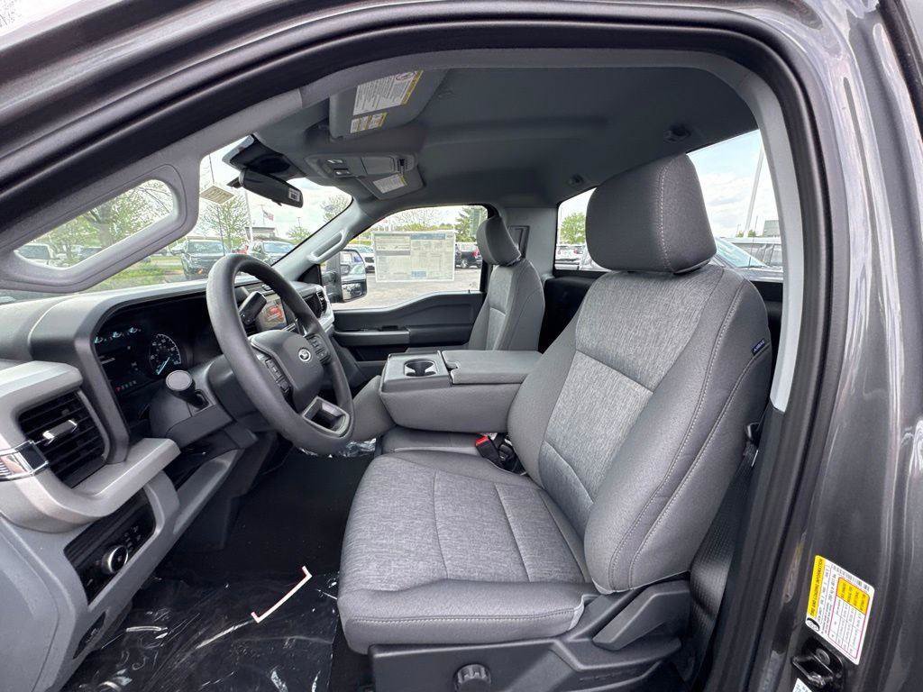 New 2026 Ford F350 XL w/ STX Appearance Package AWD/4WD image 11
