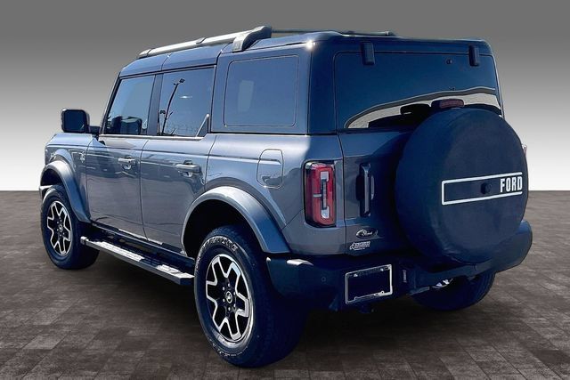 Used 2024 Ford Bronco Outer Banks AWD/4WD image 12
