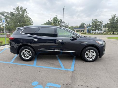 Used 2020 Buick Enclave Essence w/ LPO, Floor Liner Package FWD image 4