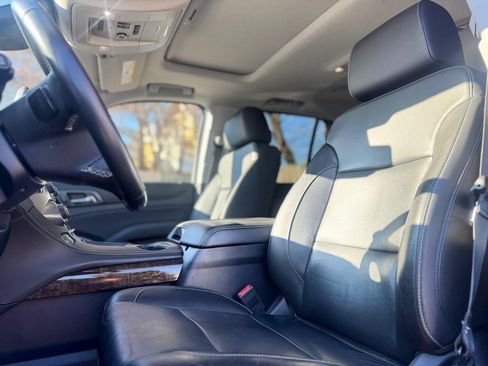 Used 2020 Chevrolet Tahoe LT image 17