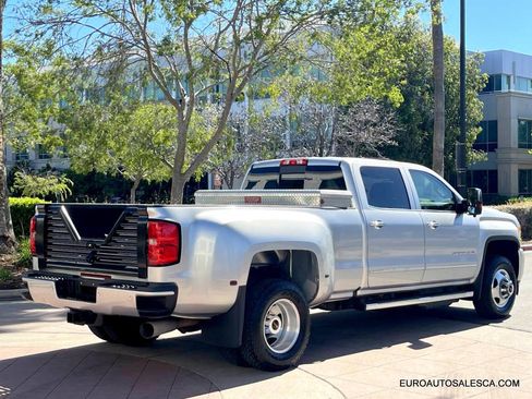Used 2017 GMC Sierra 3500 Denali w/ Duramax Plus Package image 5