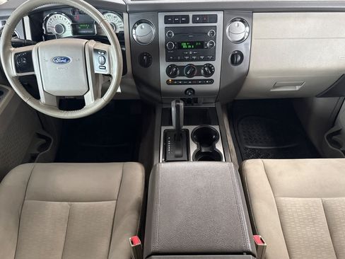 Used 2013 Ford Expedition XLT w/ HD Trailer Tow Pkg AWD/4WD image 3