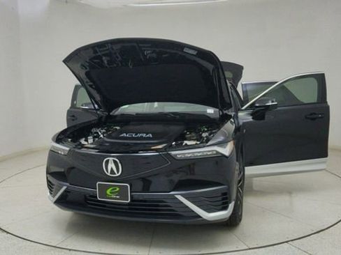 Used 2024 Acura ZDX A-Spec image 73